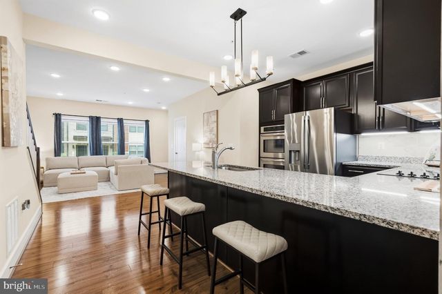 20566 MILBRIDGE TER, Ashburn, VA 20147