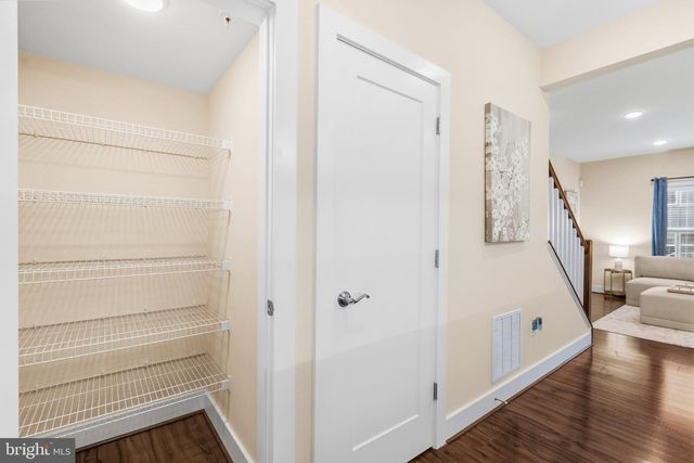 20566 MILBRIDGE TER, Ashburn, VA 20147