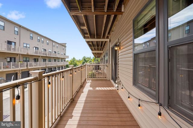 20566 MILBRIDGE TER, Ashburn, VA 20147