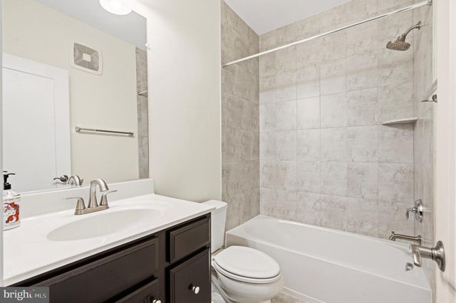 20566 MILBRIDGE TER, Ashburn, VA 20147