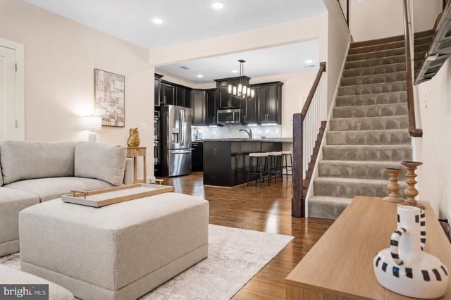 20566 MILBRIDGE TER, Ashburn, VA 20147