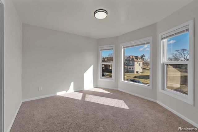 2575 Harding Street, Detroit, MI 48214