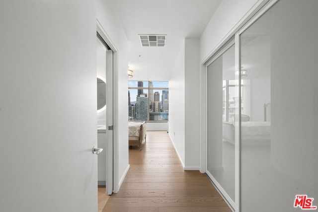 1155 S Grand Avenue 2109, Los Angeles, CA 90015