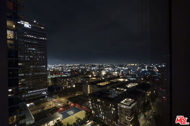 1155 S Grand Avenue 2109, Los Angeles, CA 90015