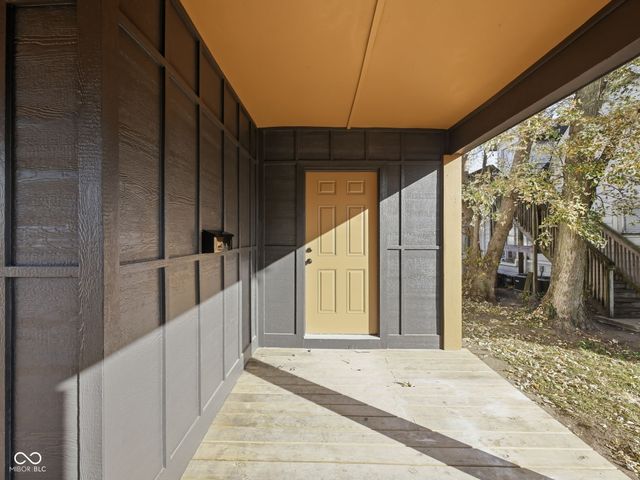 809 Hutchins Avenue, Columbus, IN 47201