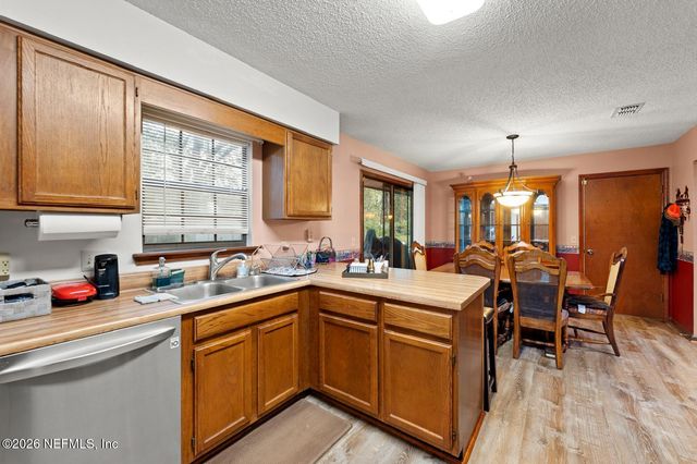 3087 S DEER Avenue, Middleburg, FL 32068