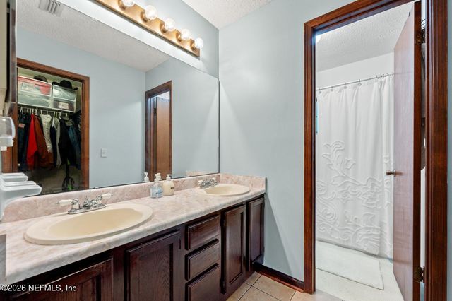 3087 S DEER Avenue, Middleburg, FL 32068