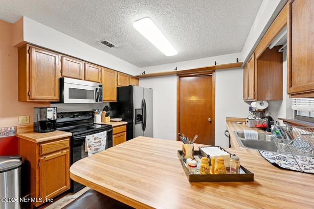 3087 S DEER Avenue, Middleburg, FL 32068