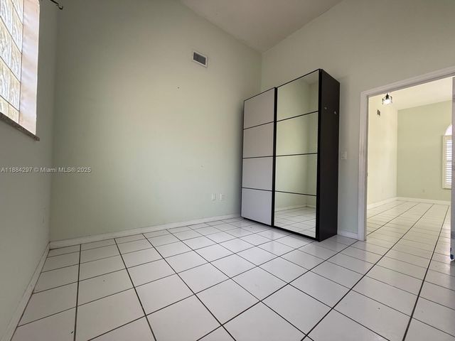 3461 SW 154th Ct, Miami, FL 33185