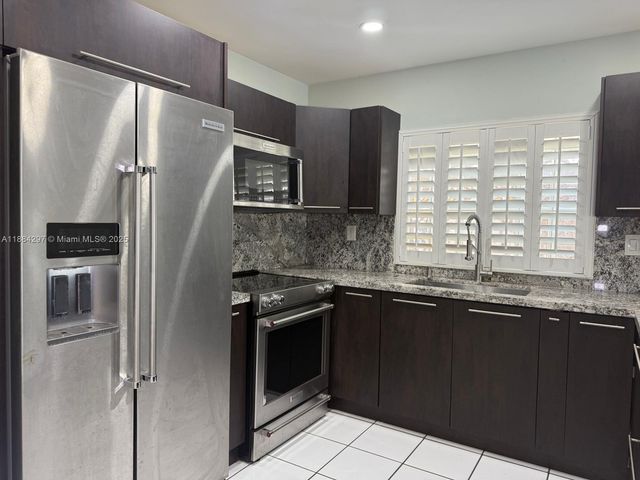 3461 SW 154th Ct, Miami, FL 33185