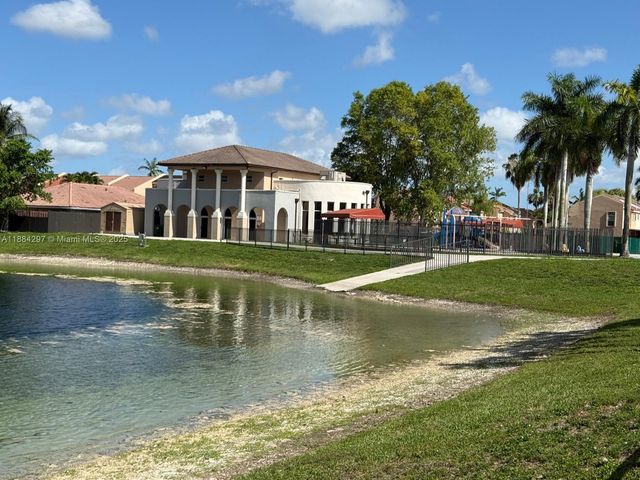 3461 SW 154th Ct, Miami, FL 33185