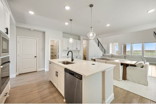 1213 Haggetts Pond Rd, Forney, TX 75126