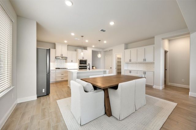 1213 Haggetts Pond Rd, Forney, TX 75126