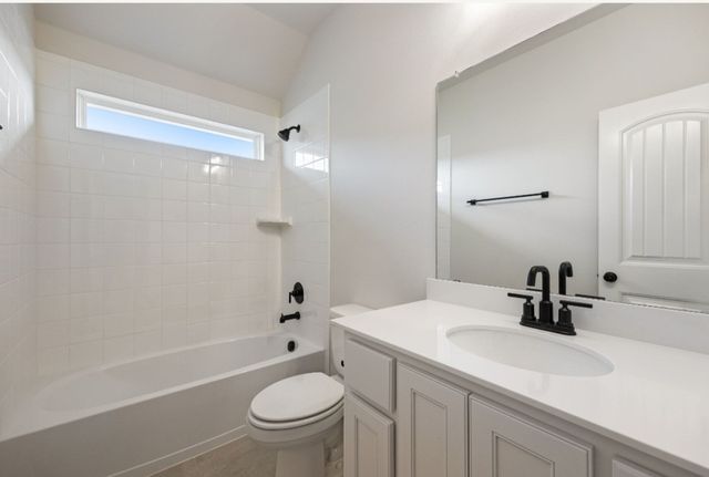 1213 Haggetts Pond Rd, Forney, TX 75126