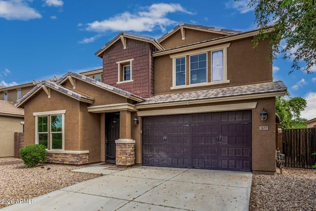 7657 S DEBRA Drive, Gilbert, AZ 85298