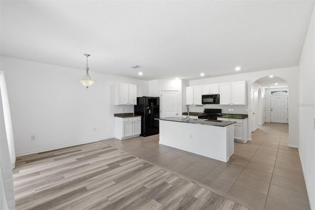 30685 SUMMER SUN LOOP, Wesley Chapel, FL 33545