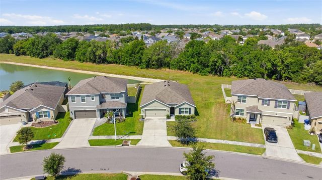30685 SUMMER SUN LOOP, Wesley Chapel, FL 33545