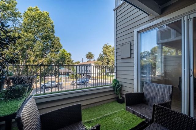 300 E Chestnut 205, Santa Ana, CA 92701