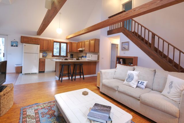 6 Hathorne Lane, Orleans, MA 02653