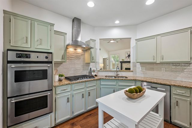 6305 Leatherwood CV, Austin, TX 78759