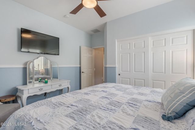 565 W Calle Media Luz, Sahuarita, AZ 85629