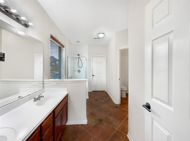 7 Huntington Bend Drive, Manvel, TX 77578