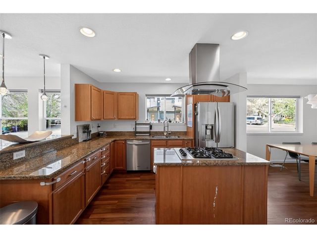 2401 S Lafayette St, Denver, CO 80210