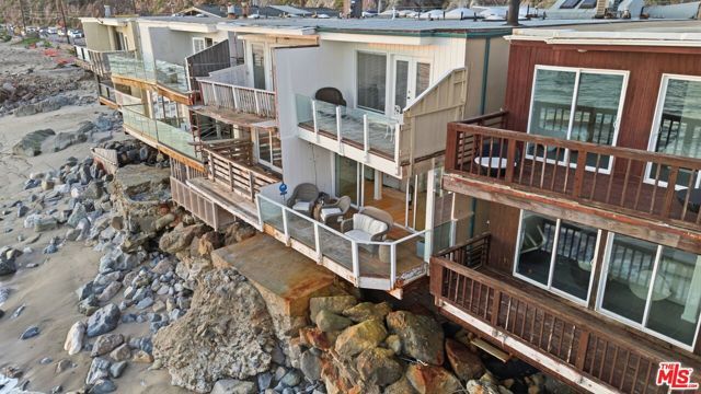 20456 Pacific Coast Highway, Malibu, CA 90265