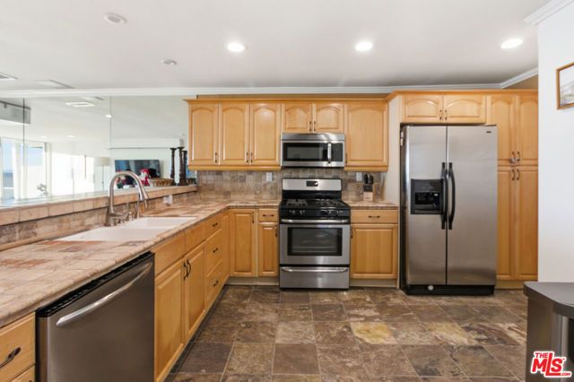 20456 Pacific Coast Highway, Malibu, CA 90265