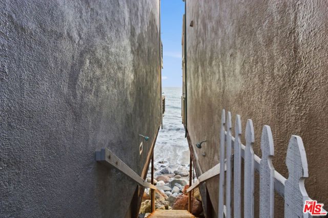 20456 Pacific Coast Highway, Malibu, CA 90265