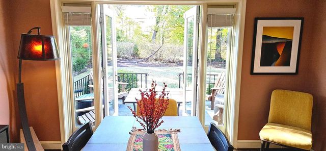 7258 15TH PL NW, Washington, DC 20012