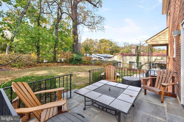 7258 15TH PL NW, Washington, DC 20012