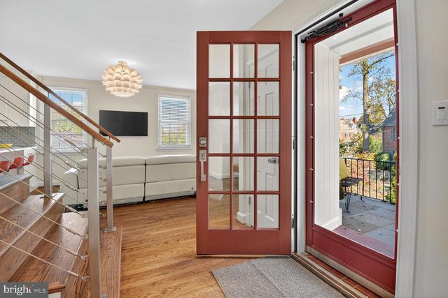 7258 15TH PL NW, Washington, DC 20012