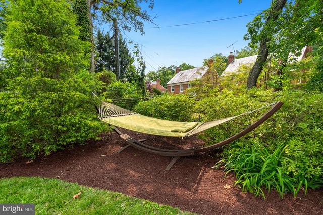 7258 15TH PL NW, Washington, DC 20012