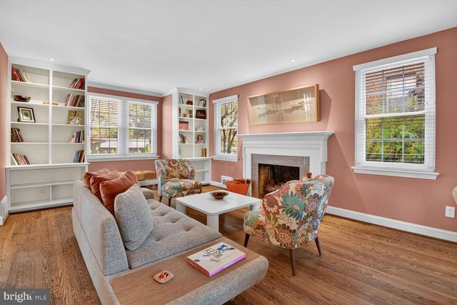 7258 15TH PL NW, Washington, DC 20012