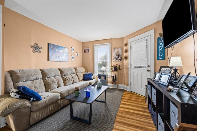 401 West Elm Street, East Rochester, NY 14445