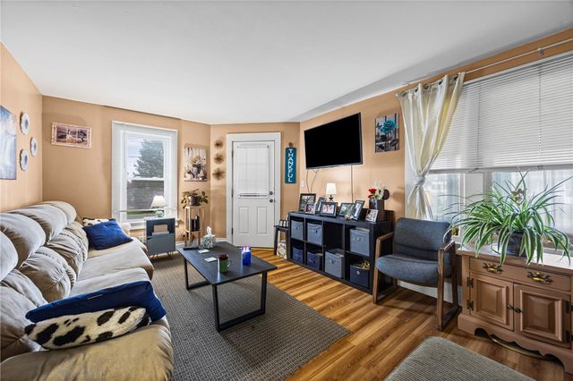 401 West Elm Street, East Rochester, NY 14445