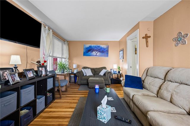 401 West Elm Street, East Rochester, NY 14445