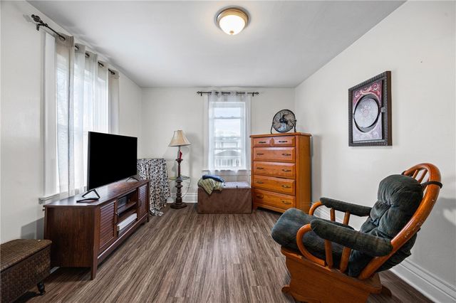 401 West Elm Street, East Rochester, NY 14445
