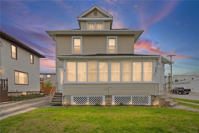 401 West Elm Street, East Rochester, NY 14445