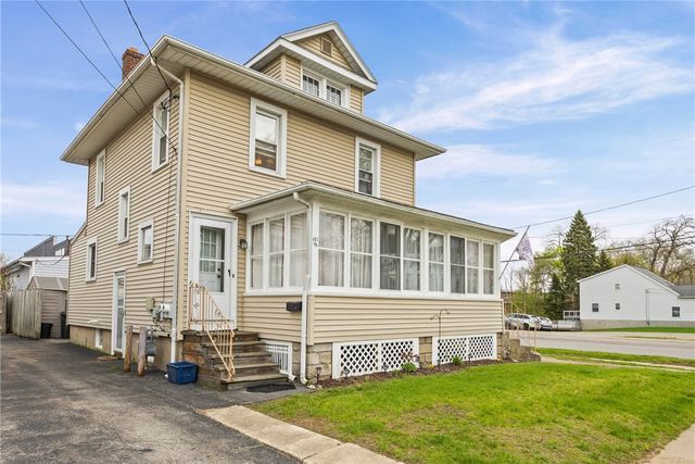 401 West Elm Street, East Rochester, NY 14445