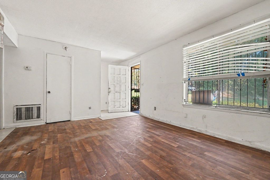 17 Peyton Place SW, Atlanta, GA 30311 — photo 5