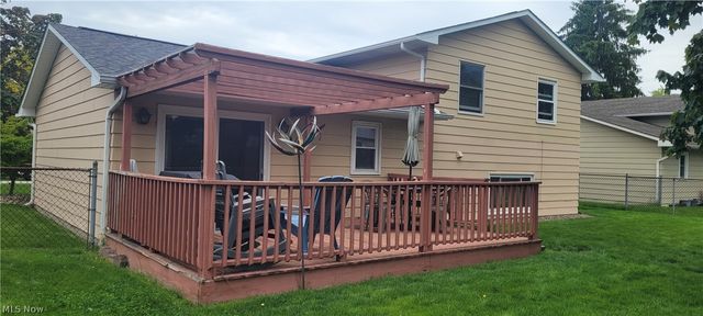 157 Hemlock Drive, Elyria, OH 44035