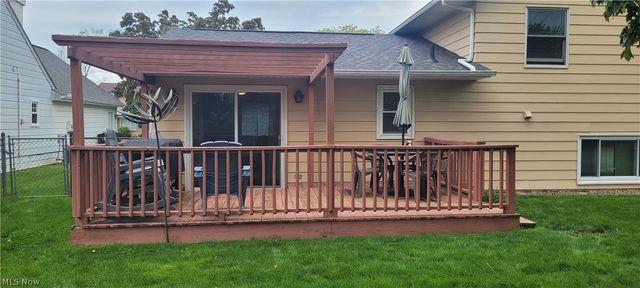 157 Hemlock Drive, Elyria, OH 44035
