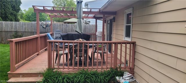 157 Hemlock Drive, Elyria, OH 44035