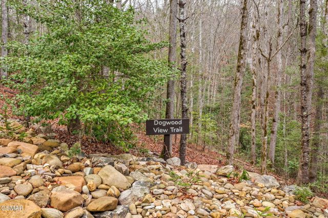 1903 Waters End Road, Walland, TN 37886
