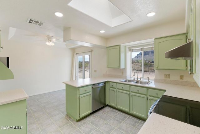 1775 N MOUNTAIN VIEW Road, Apache Junction, AZ 85119