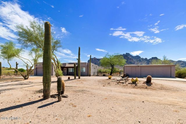 1775 N MOUNTAIN VIEW Road, Apache Junction, AZ 85119