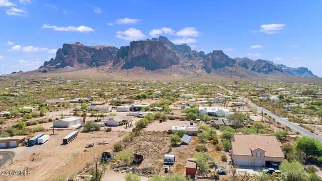 1775 N MOUNTAIN VIEW Road, Apache Junction, AZ 85119