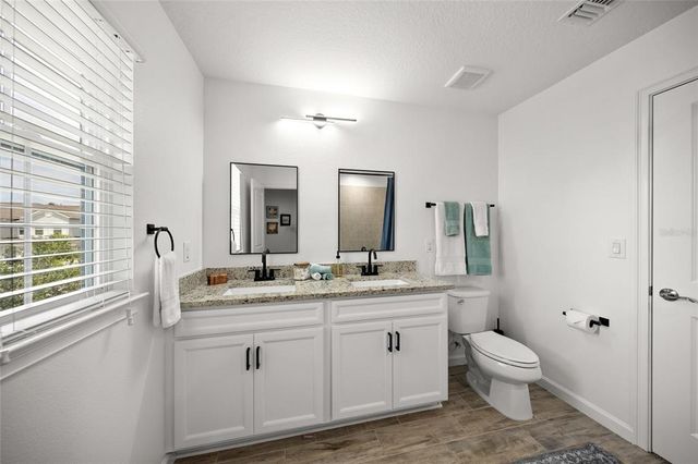 12105 TRAILHEAD DRIVE, Bradenton, FL 34211